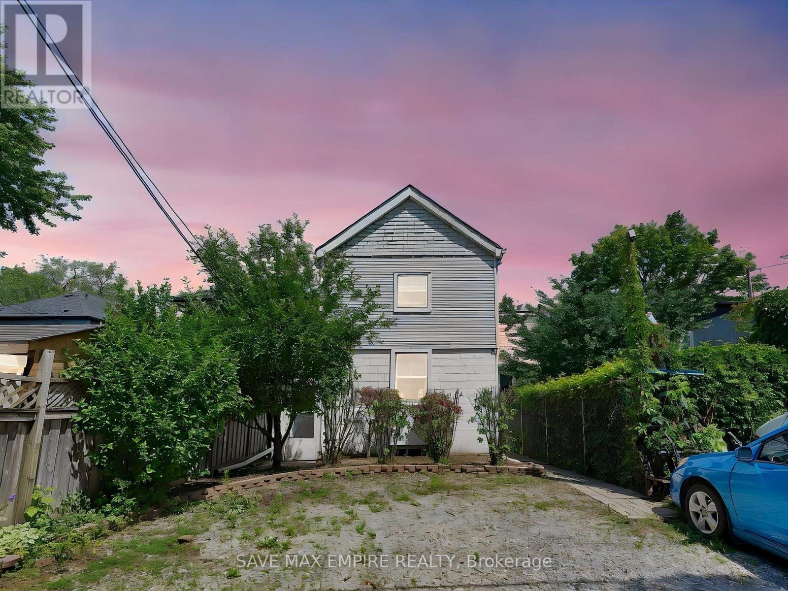 19 Minto Street, Toronto, ON - Outdoor