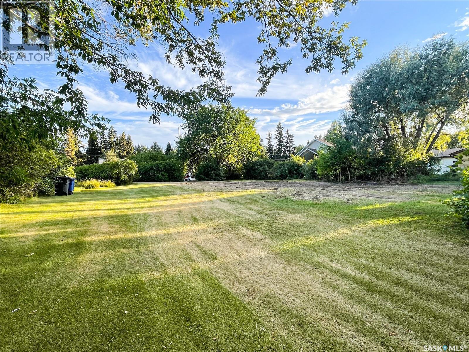 211 Centre Avenue, Meadow Lake, SK
