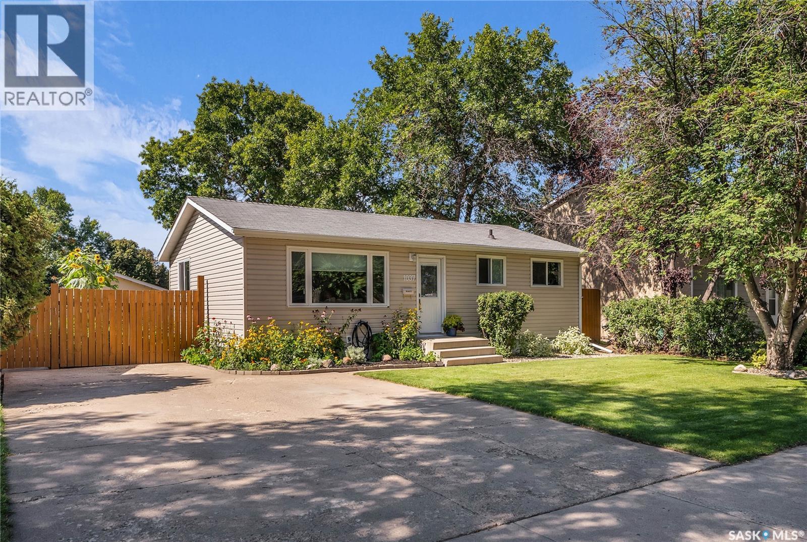 1037 Matheson Drive, Saskatoon, SK