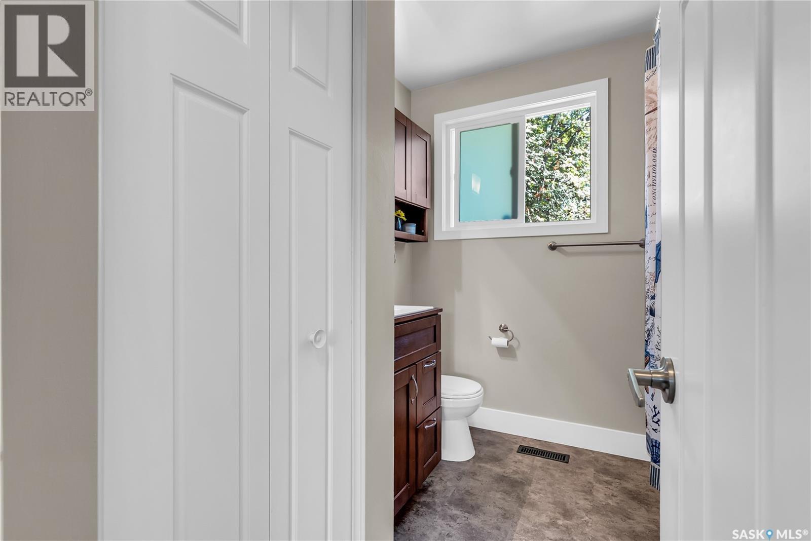1037 Matheson Drive, Saskatoon, SK