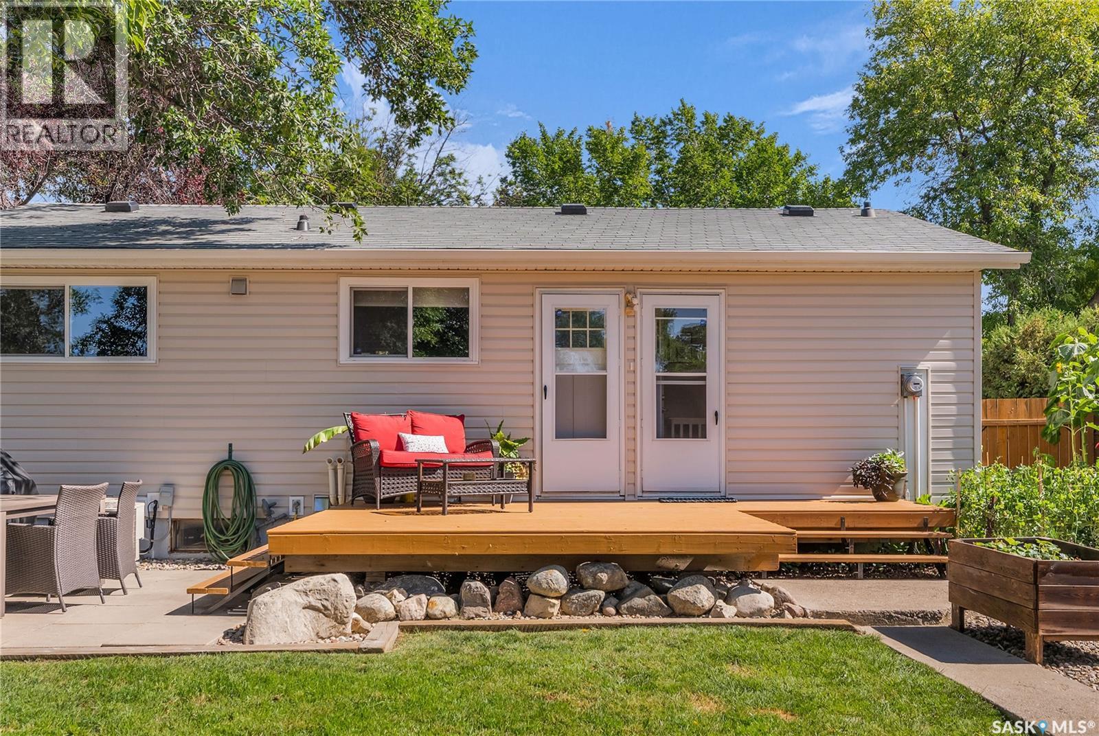 1037 Matheson Drive, Saskatoon, SK