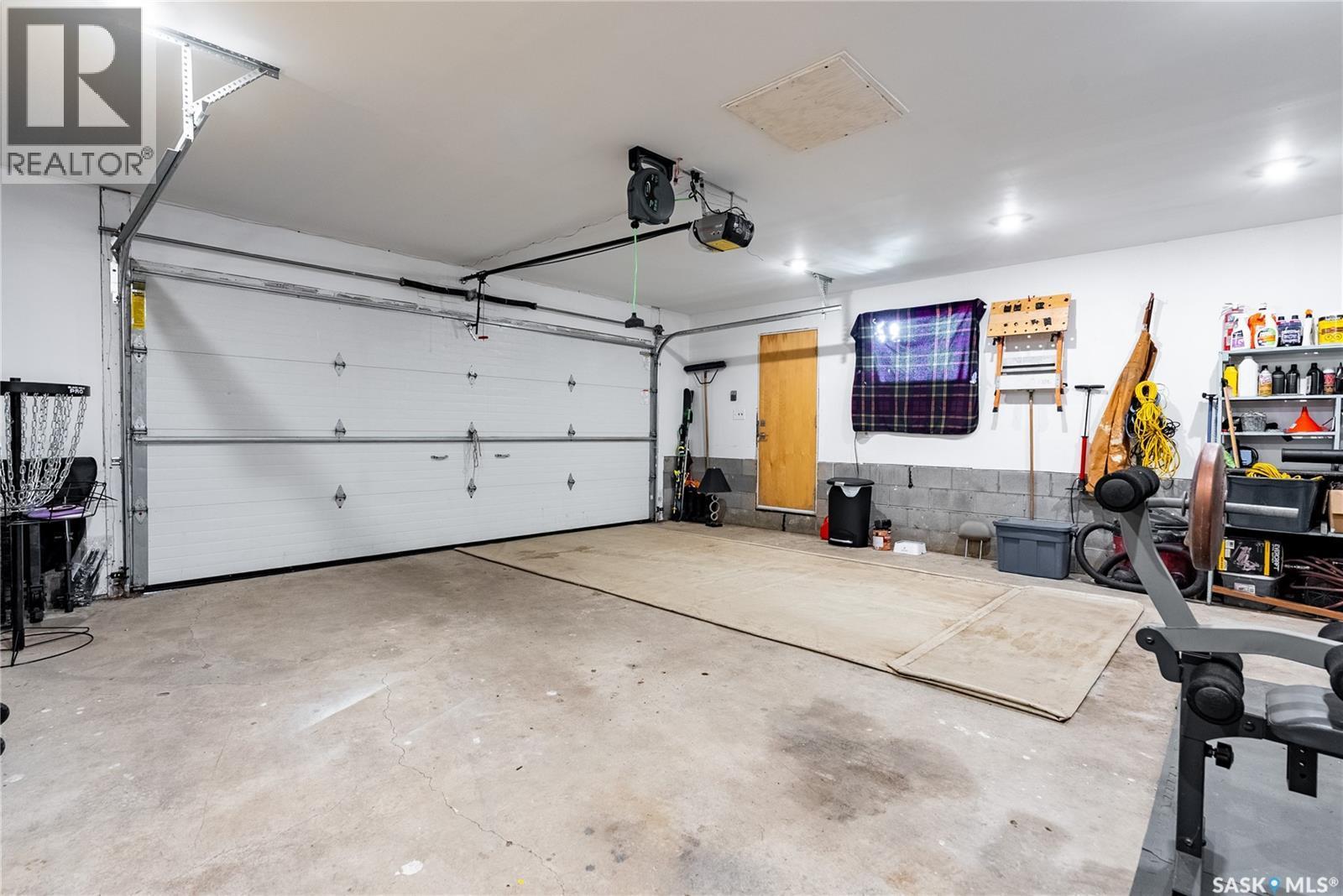 1037 Matheson Drive, Saskatoon, SK
