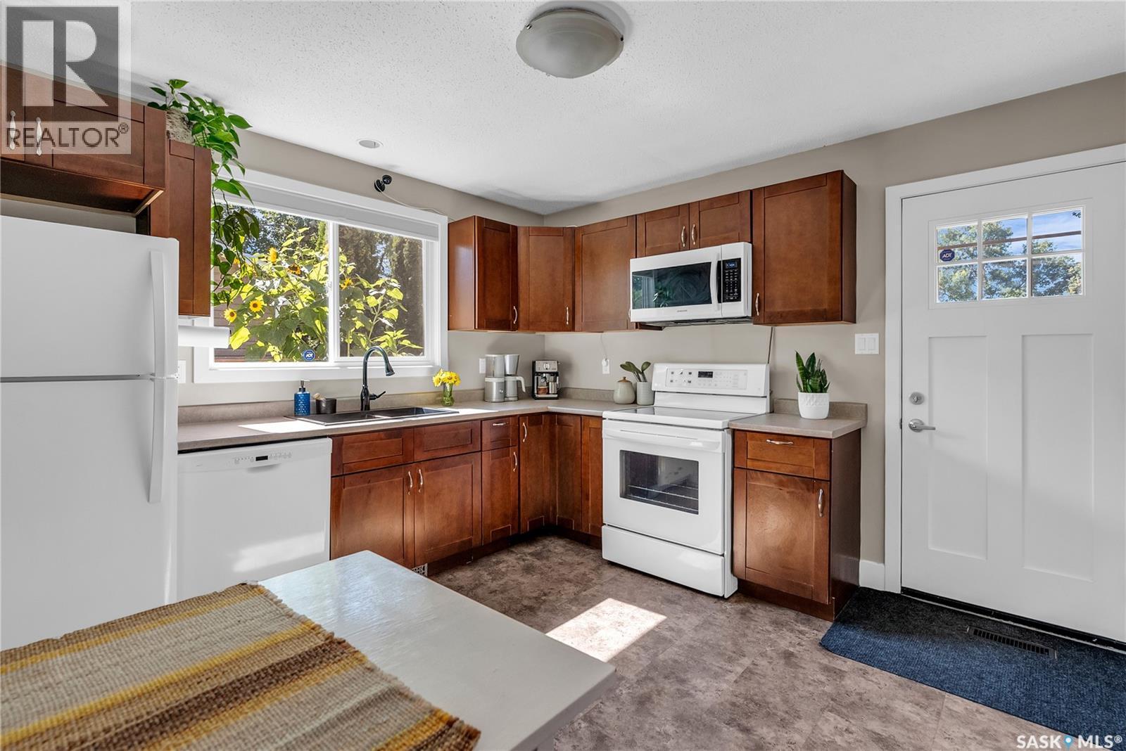 1037 Matheson Drive, Saskatoon, SK
