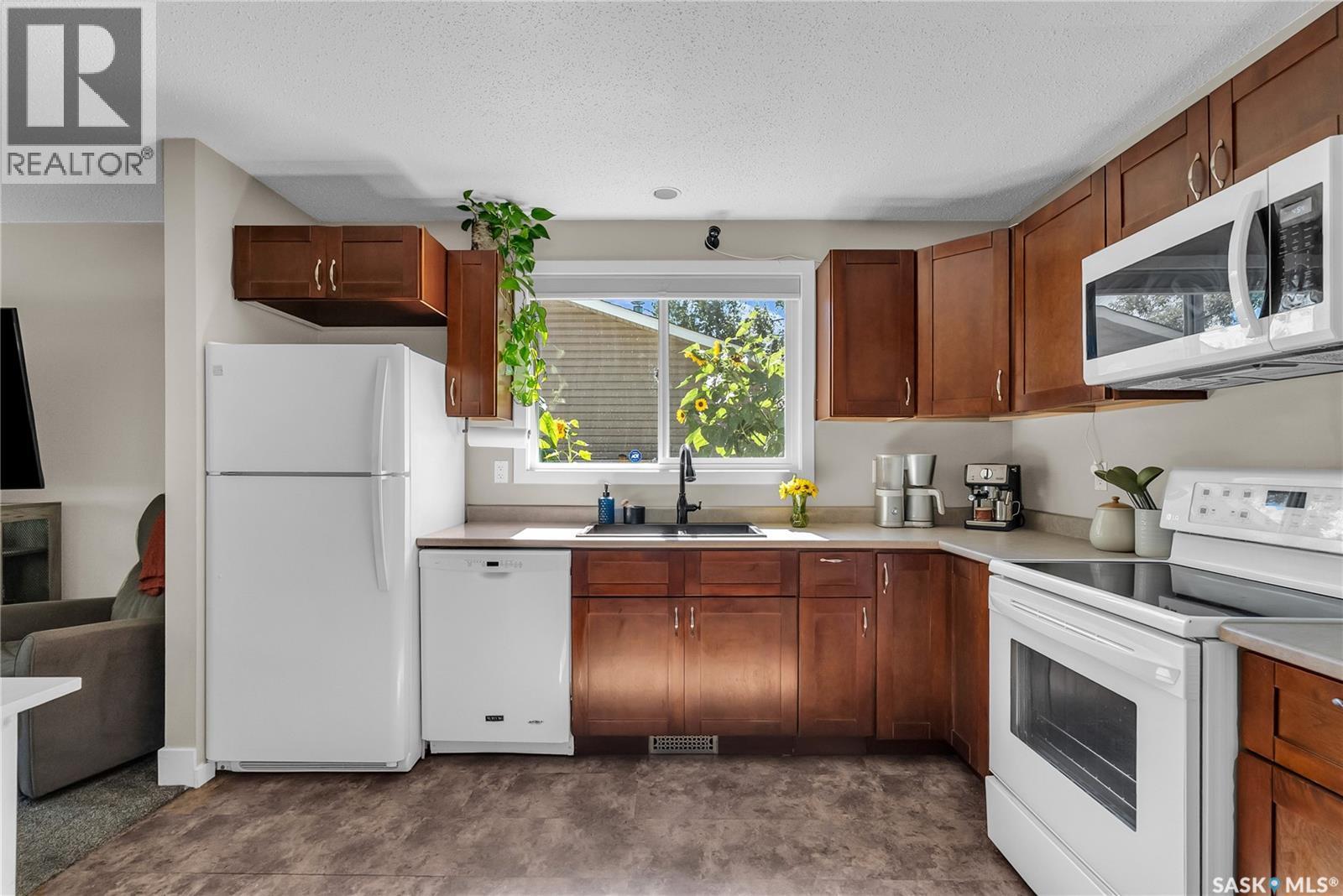 1037 Matheson Drive, Saskatoon, SK