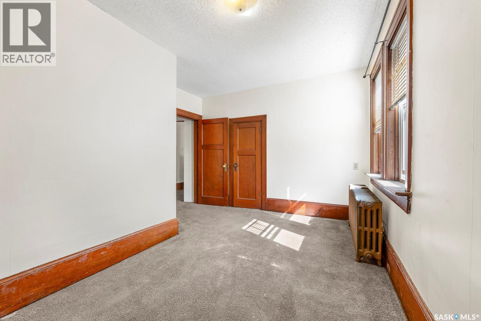 1875 Ottawa Street, Regina, SK