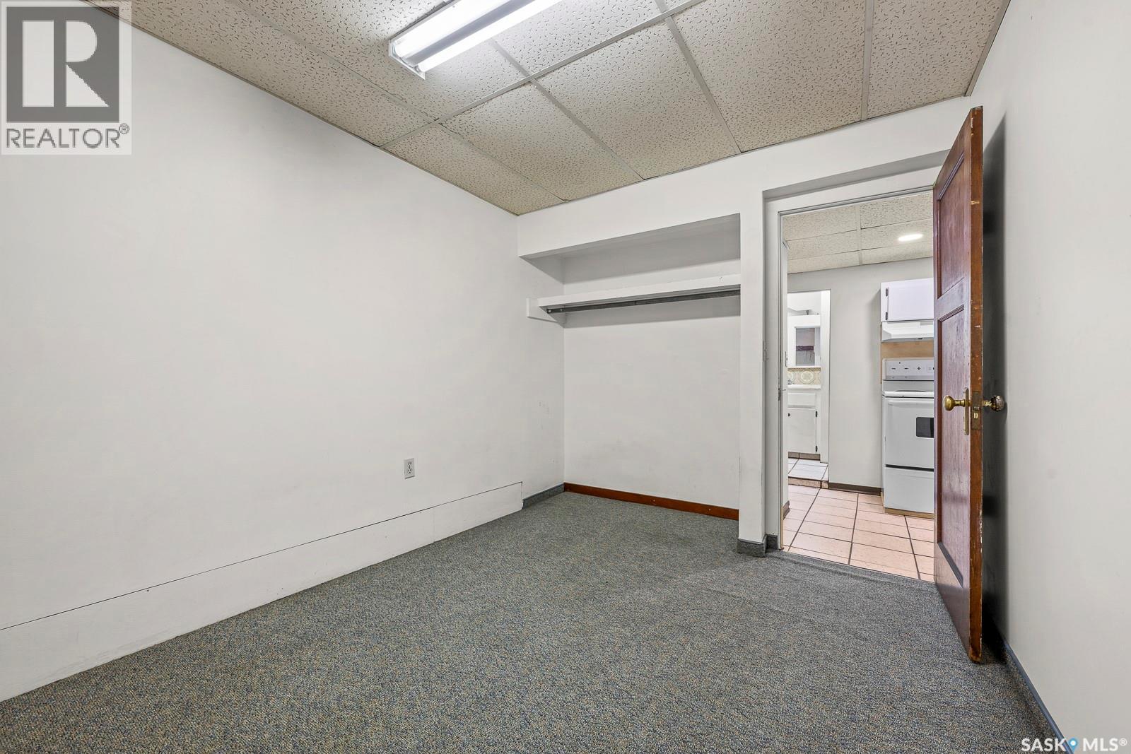 1875 Ottawa Street, Regina, SK - Indoor Photo Showing Other Room