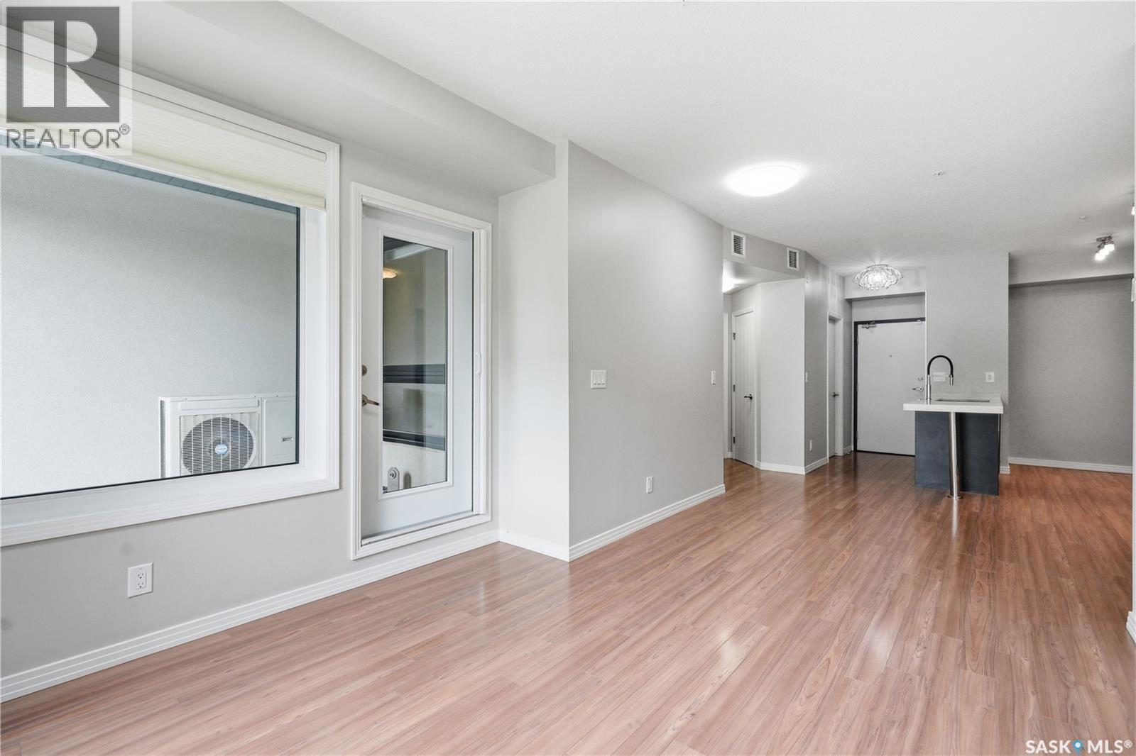 119 235 Evergreen Square, Saskatoon, SK