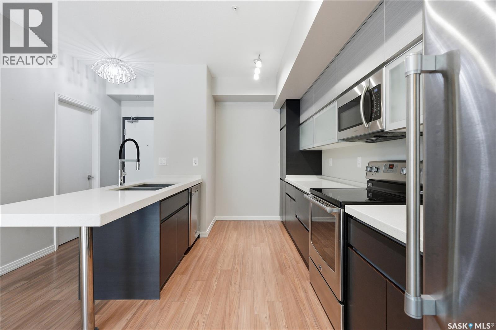 119 235 Evergreen Square, Saskatoon, SK