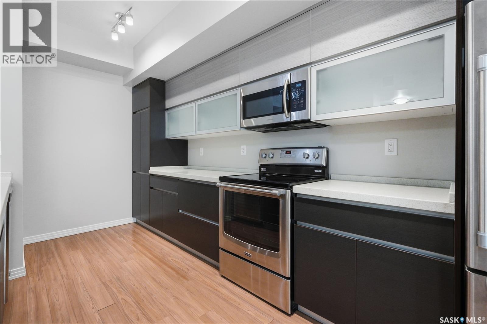 119 235 Evergreen Square, Saskatoon, SK