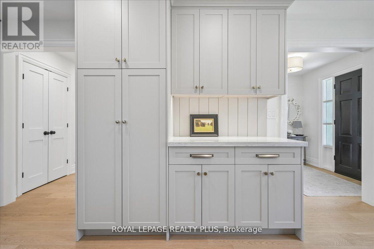 1594 Calumet Place, Mississauga, ON