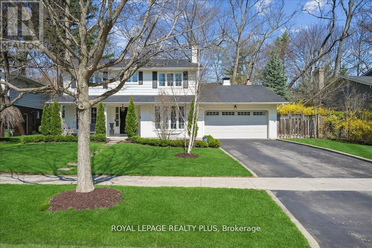 1594 Calumet Place, Mississauga, ON