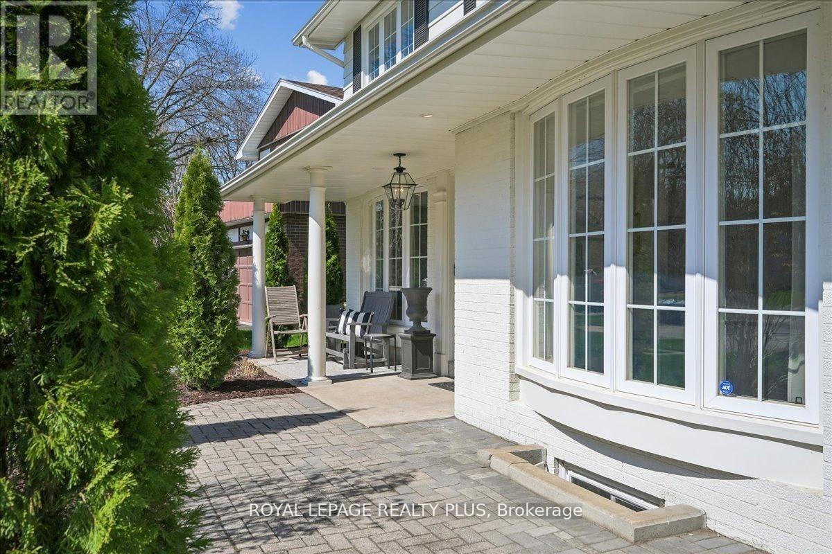 1594 Calumet Place, Mississauga, ON