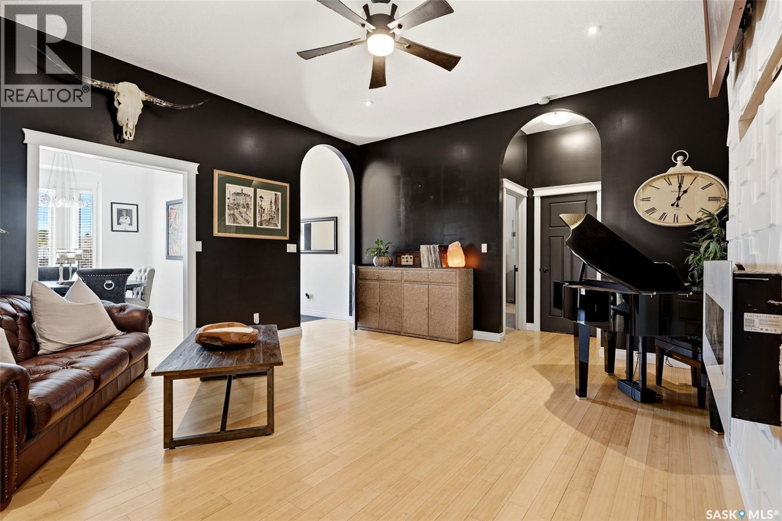 1011 Otterloo Street, Indian Head, SK - Indoor