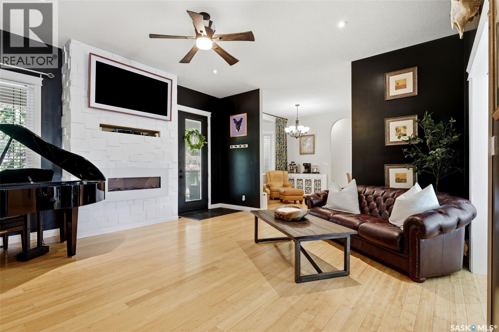 1011 Otterloo Street, Indian Head, SK - Indoor
