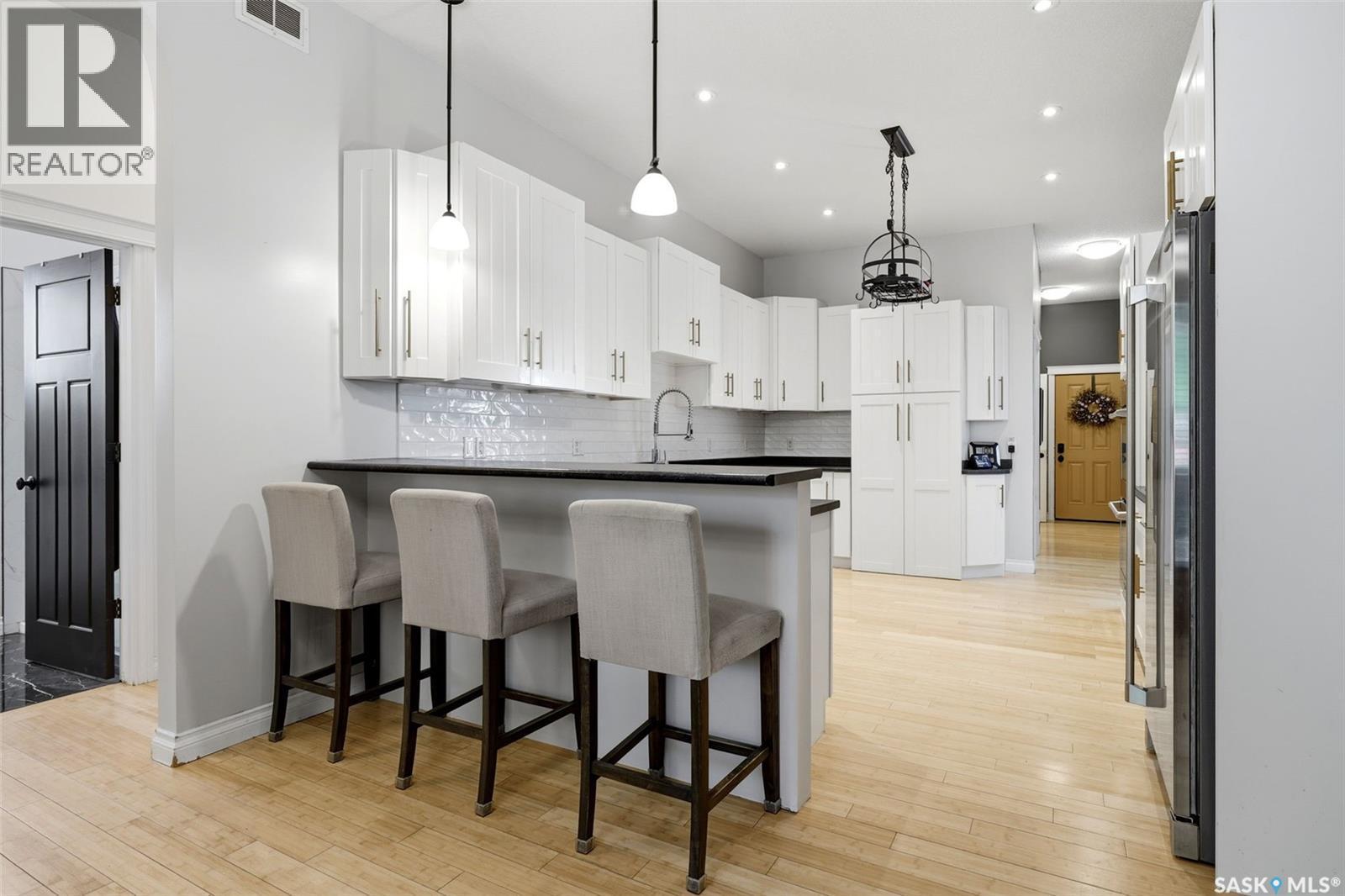 1011 Otterloo Street, Indian Head, SK - Indoor Photo Showing Kitchen With Upgraded Kitchen