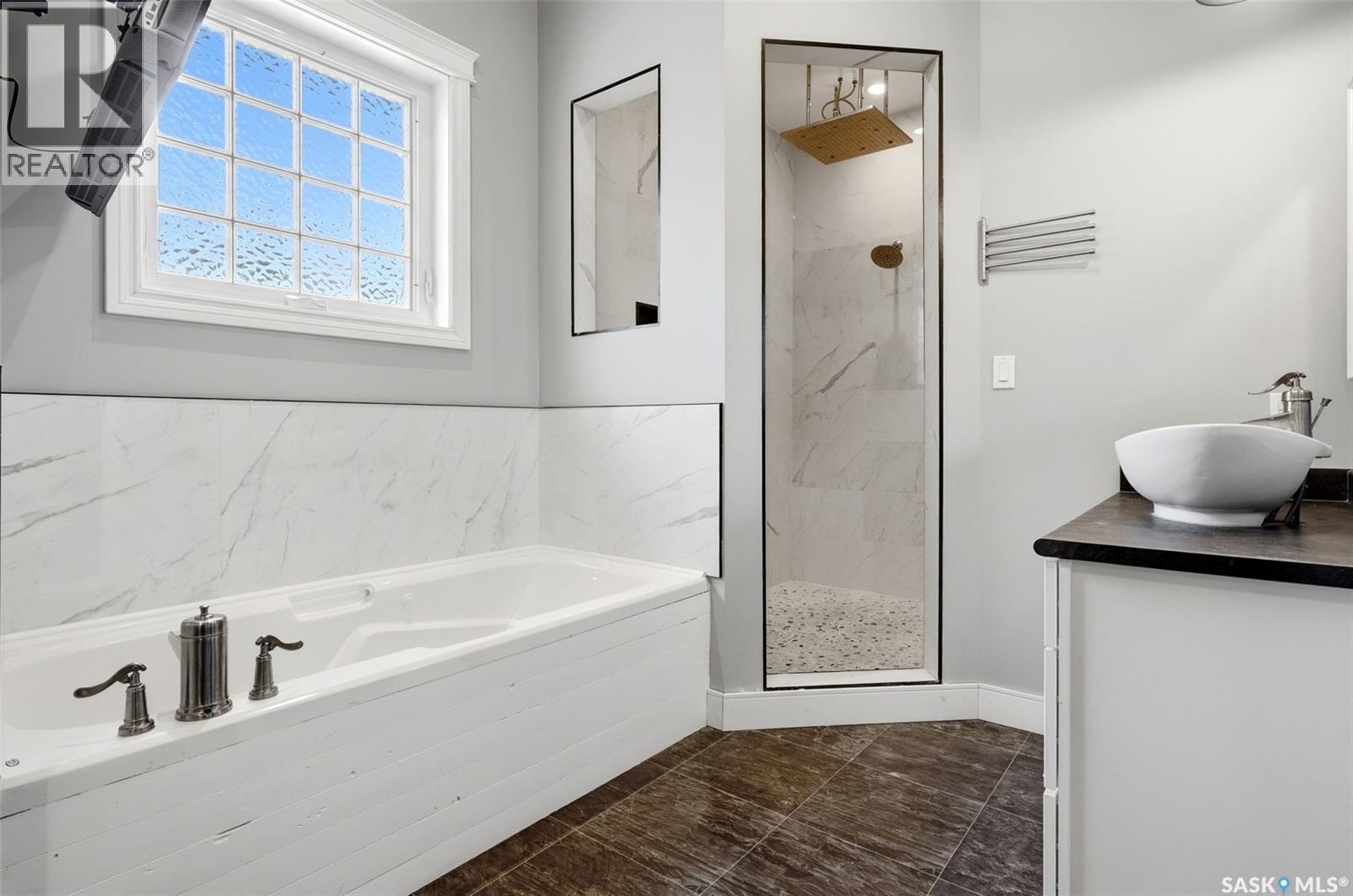 1011 Otterloo Street, Indian Head, SK - Indoor Photo Showing Bathroom