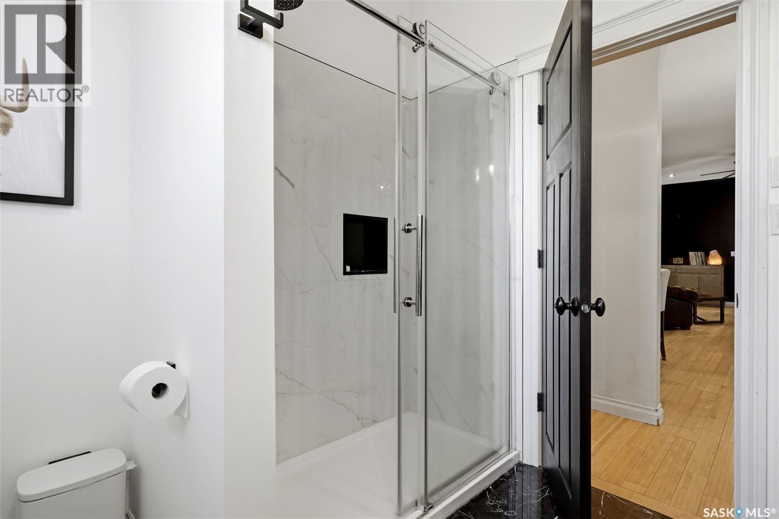 1011 Otterloo Street, Indian Head, SK - Indoor Photo Showing Bathroom