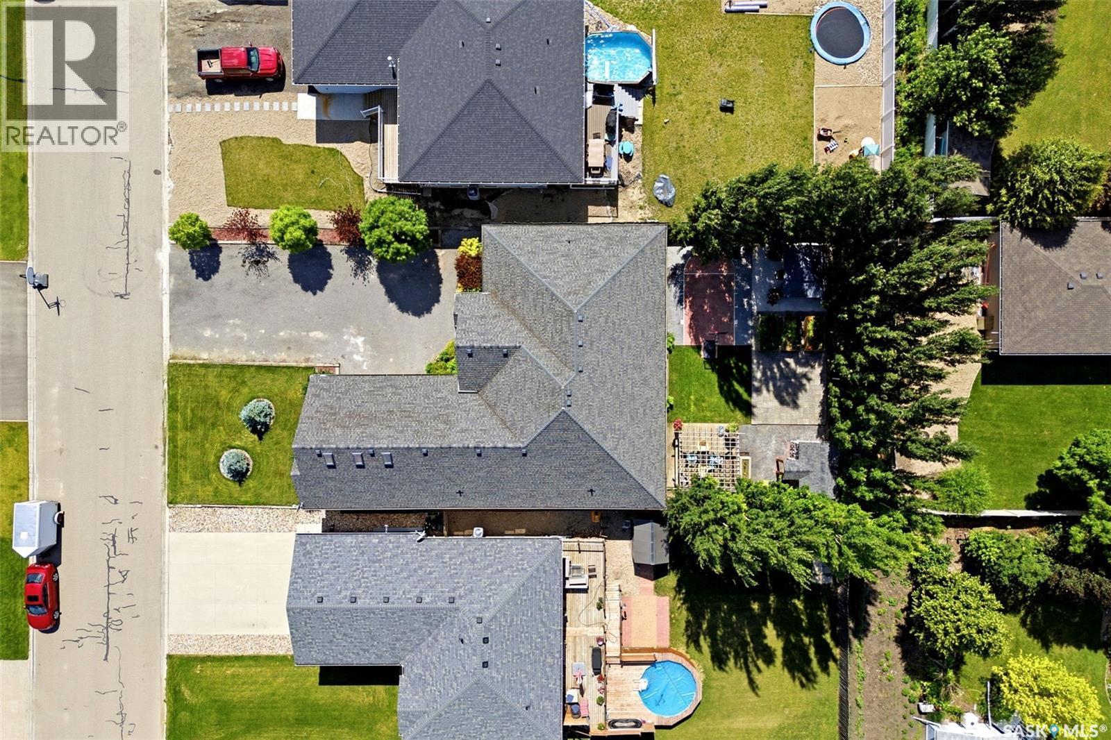 1011 Otterloo Street, Indian Head, SK - Outdoor