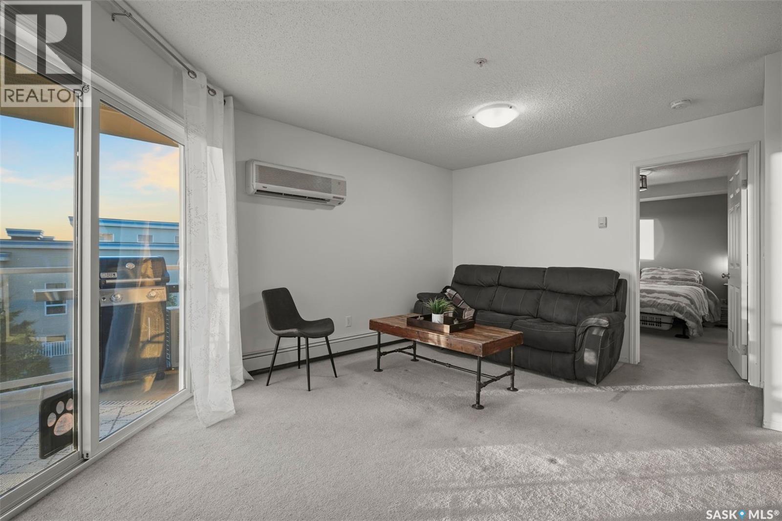 301 303 Lowe Road, Saskatoon, SK