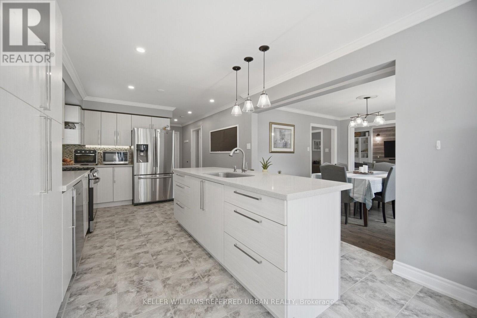 46 Lipton Crescent, Whitby, ON