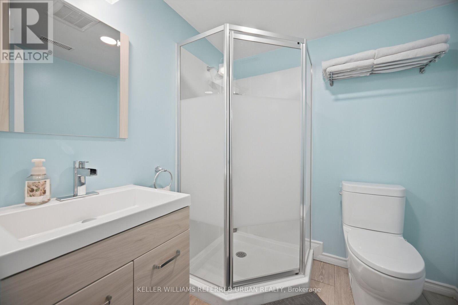 46 Lipton Crescent, Whitby, ON