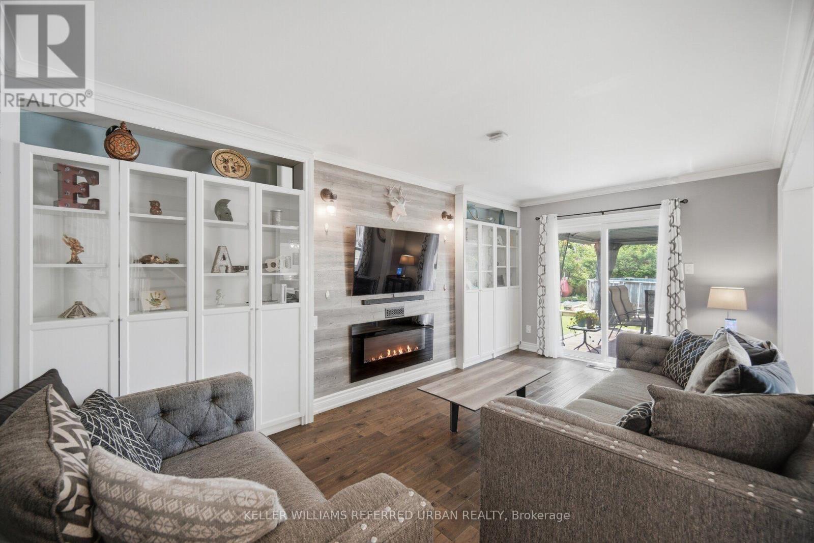 46 Lipton Crescent, Whitby, ON