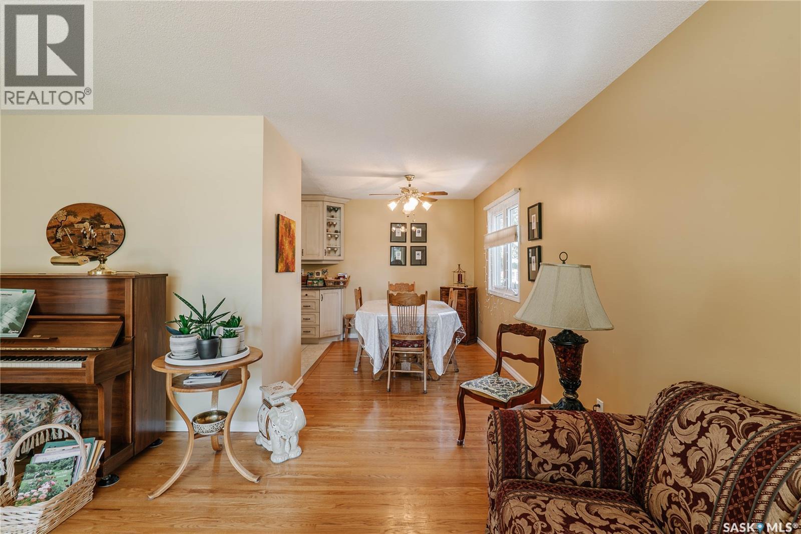 2704 Preston Avenue S, Saskatoon, SK