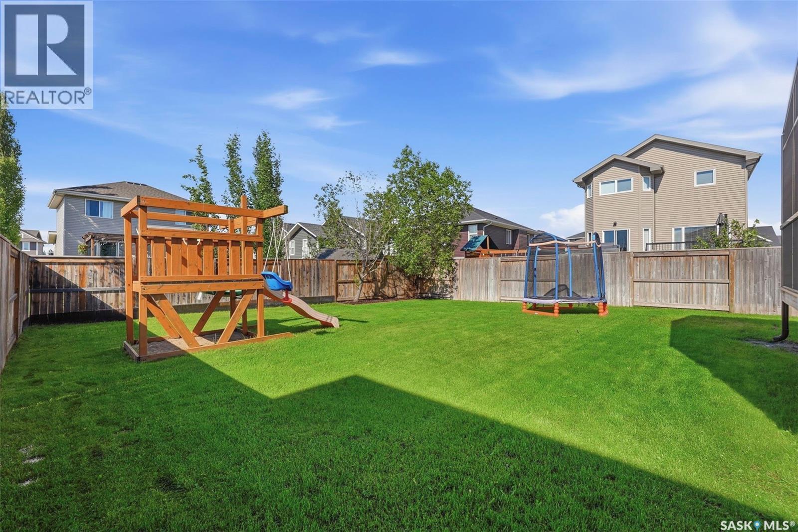 1339 Pringle Manor, Saskatoon, SK