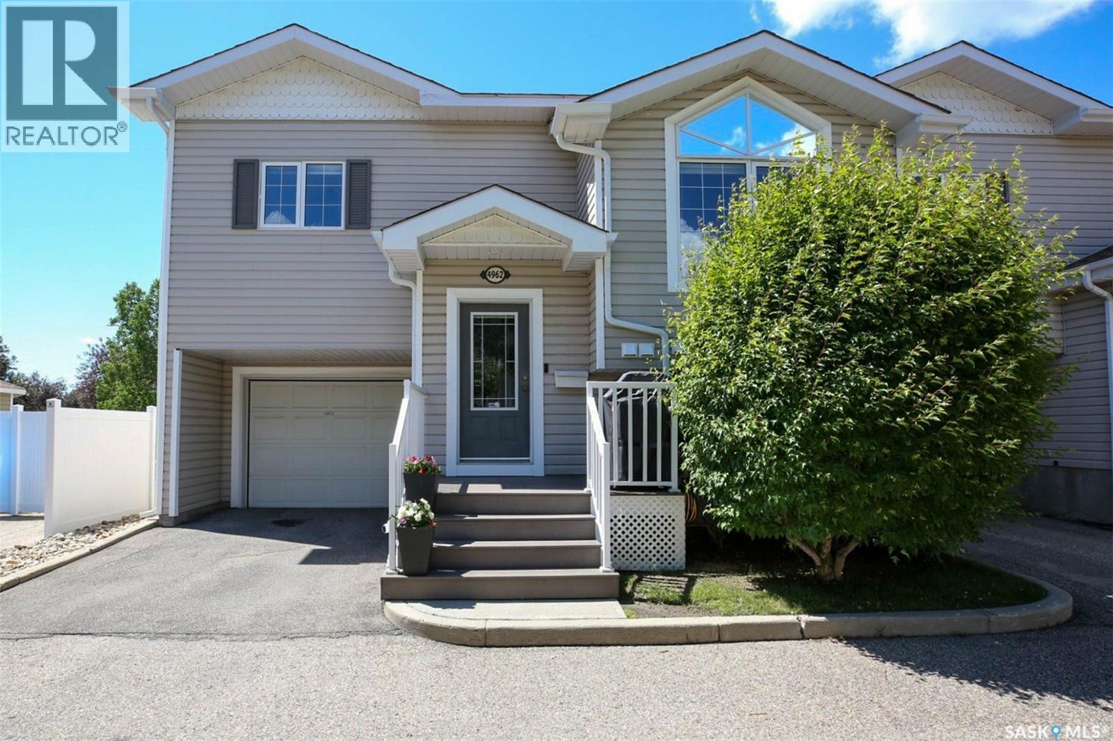 4962 Marigold Drive, Regina, SK - Outdoor