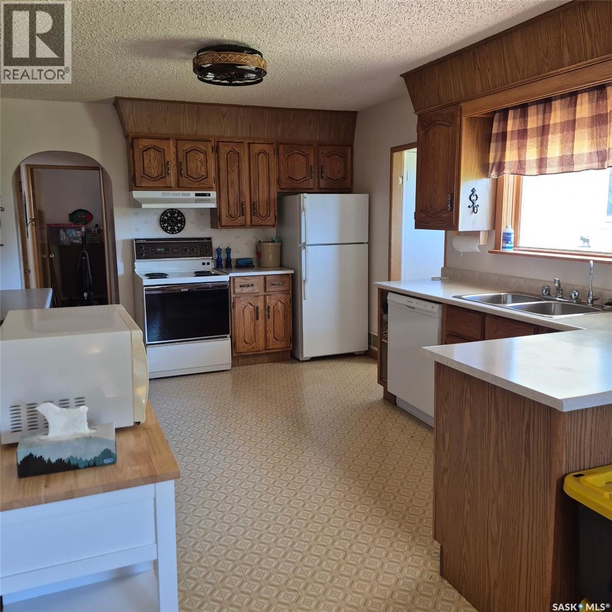 807 Pacific Street, Grenfell, SK