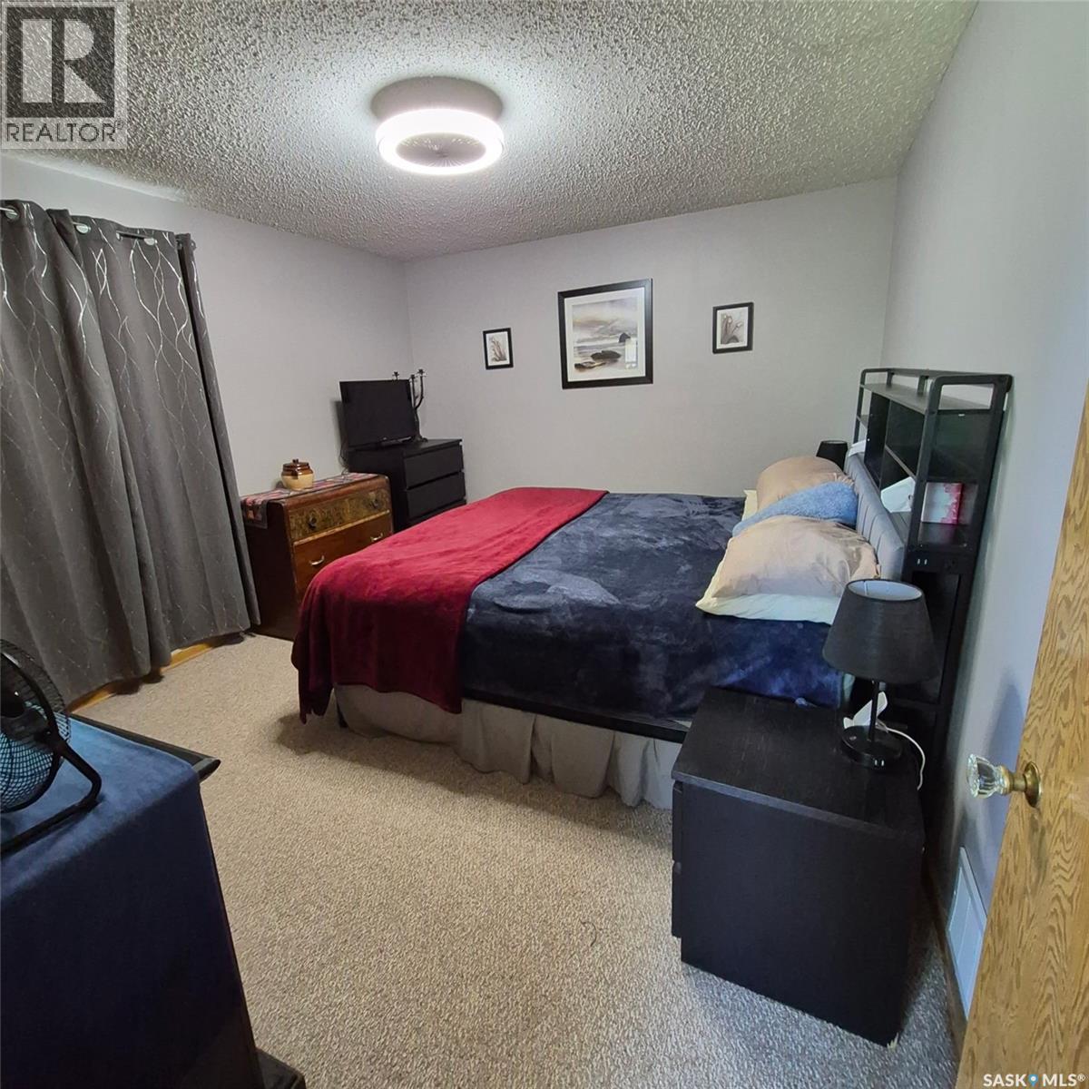 807 Pacific Street, Grenfell, SK