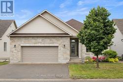 817 PLATINUM STREET Clarence-Rockland, ON K4K 0J2