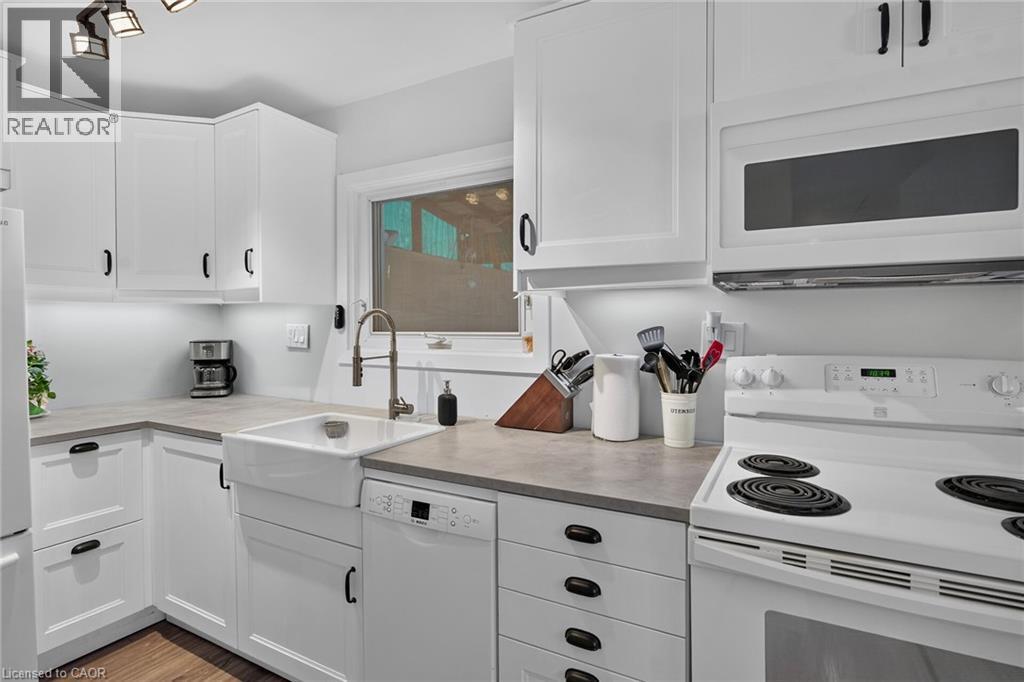 220 Paling Avenue, Hamilton, ON