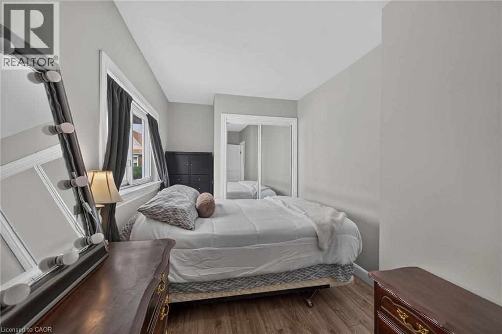 220 Paling Avenue, Hamilton, ON