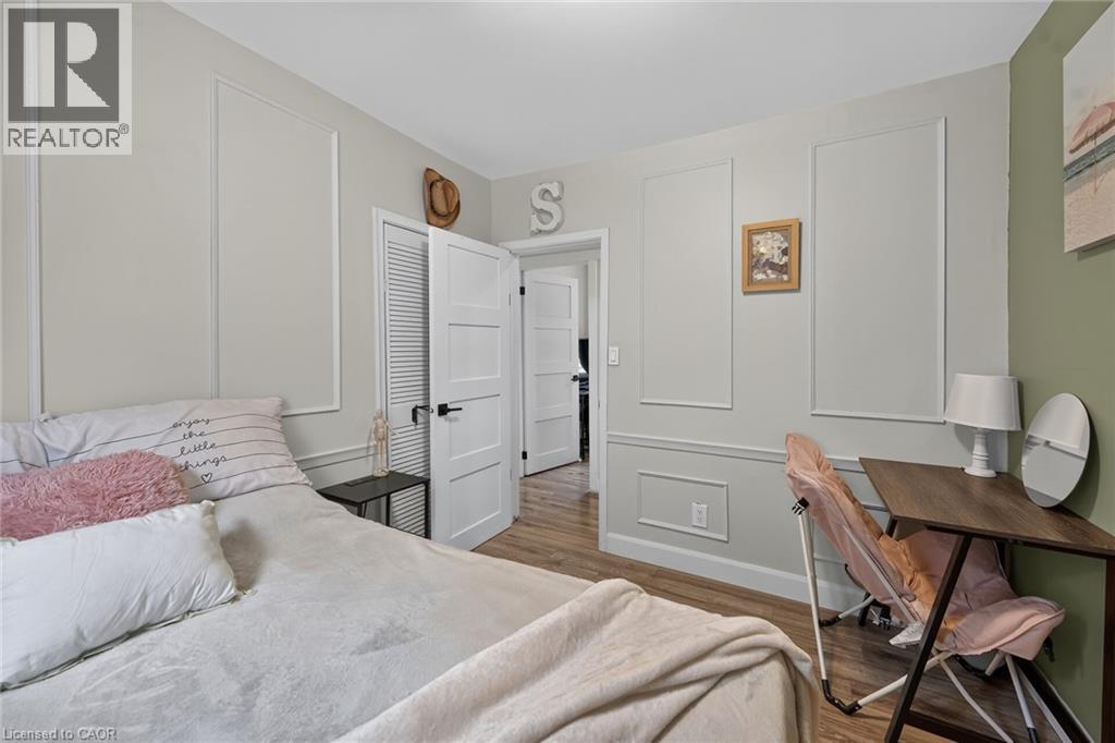 220 Paling Avenue, Hamilton, ON