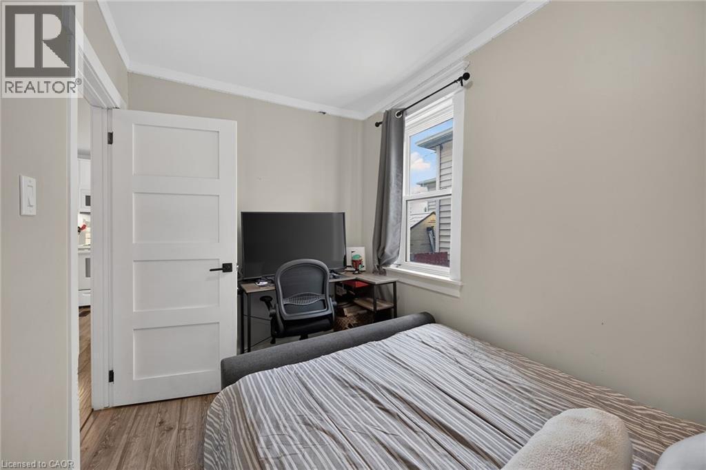 220 Paling Avenue, Hamilton, ON