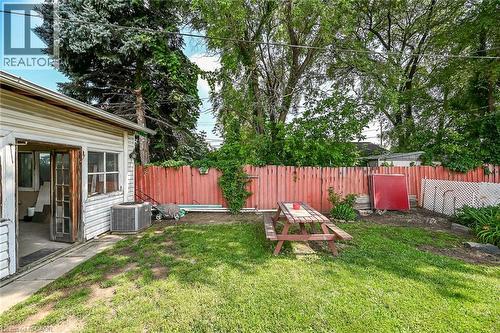 220 Paling Avenue, Hamilton, ON - Outdoor