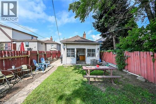 220 Paling Avenue, Hamilton, ON - Outdoor