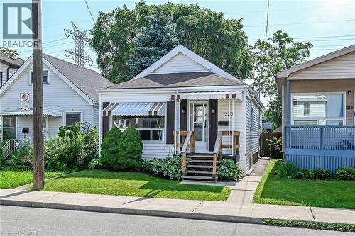 220 Paling Avenue, Hamilton, ON - Outdoor
