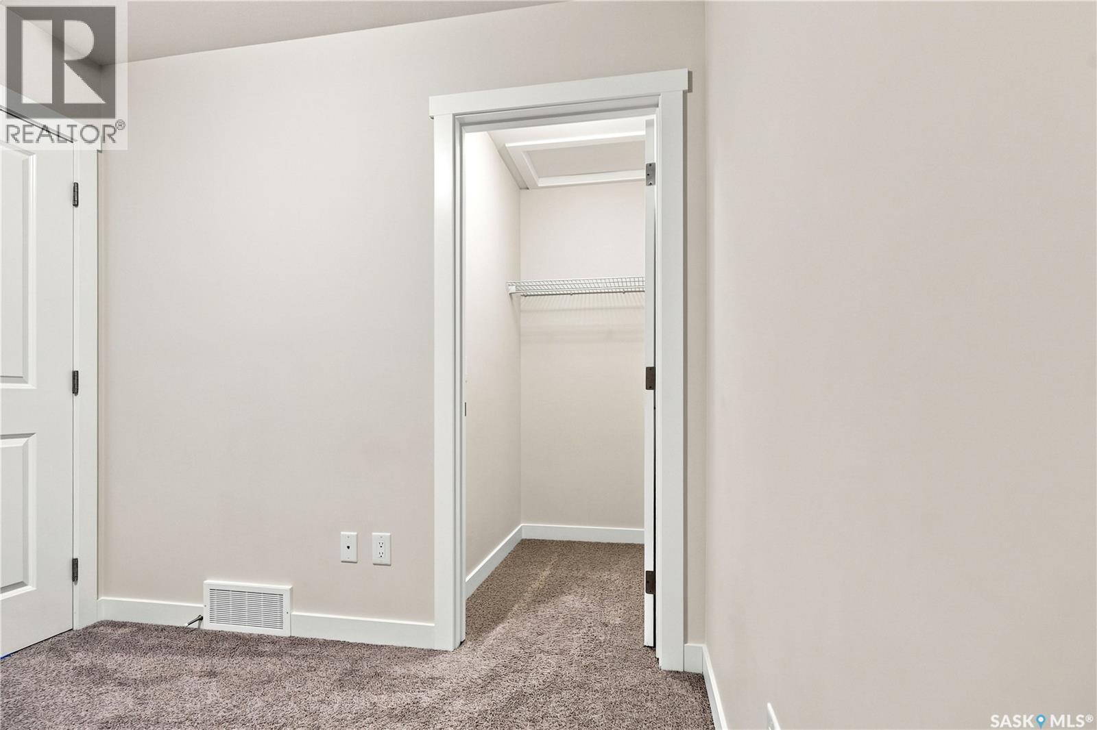 204 315 Dickson Crescent, Saskatoon, SK
