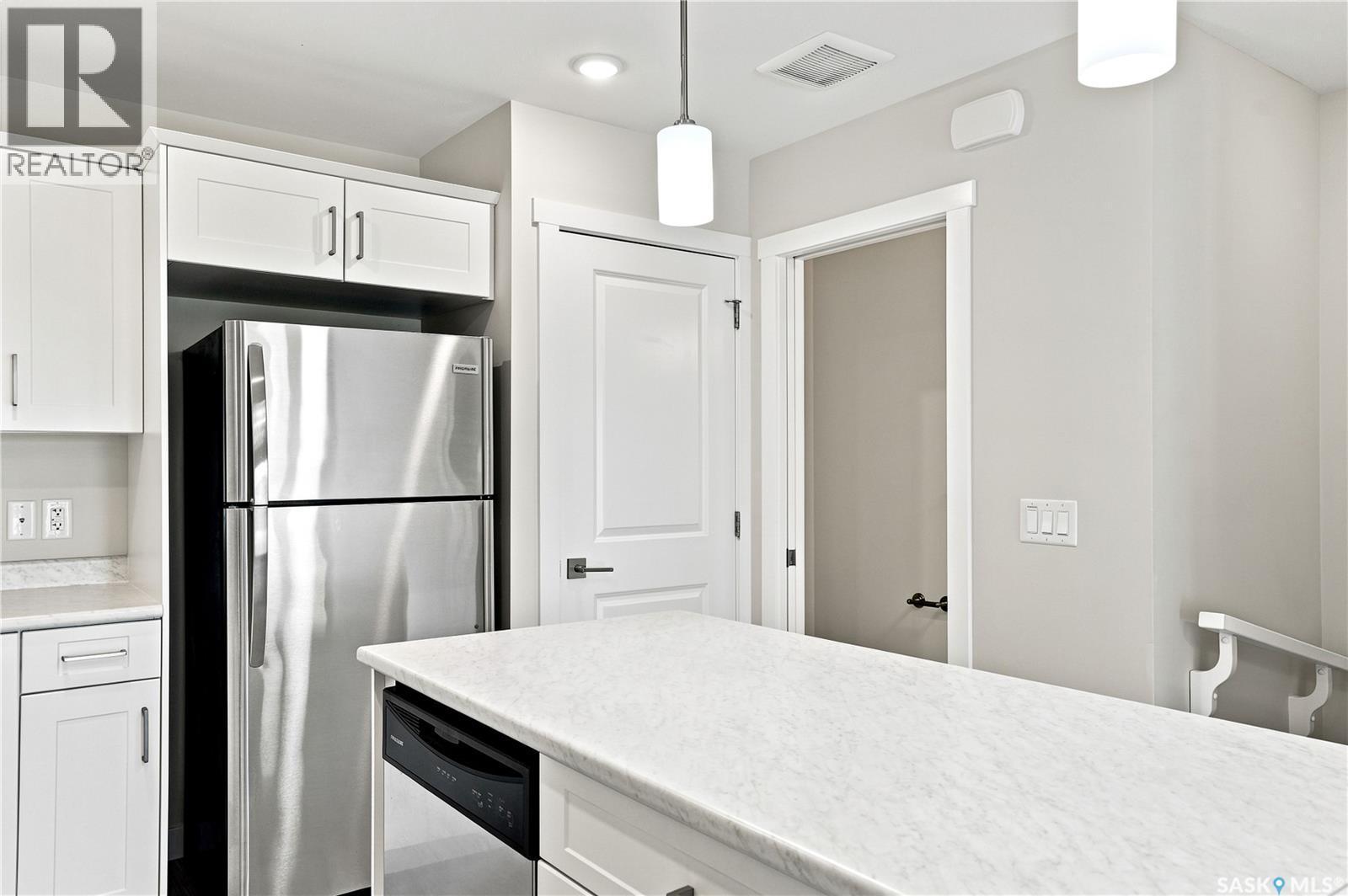 204 315 Dickson Crescent, Saskatoon, SK