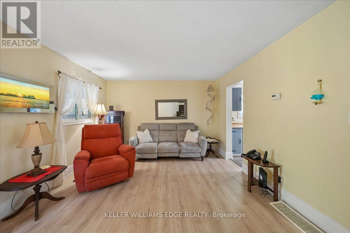 2320 Middlesmoor Crescent, Burlington, ON