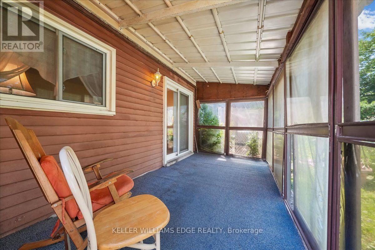 2320 Middlesmoor Crescent, Burlington, ON