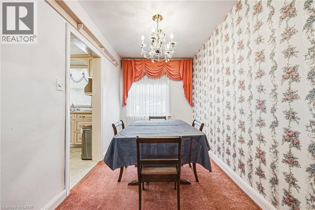 2345 Gibbon Street, Burlington, ON - Indoor