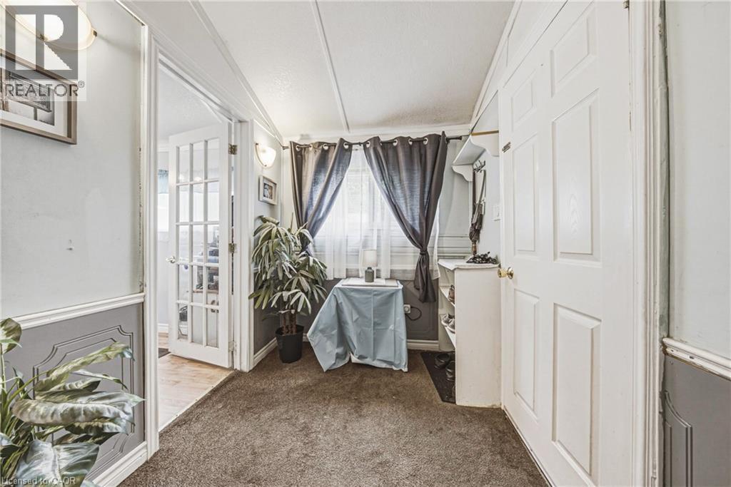 2345 Gibbon Street, Burlington, ON - Indoor