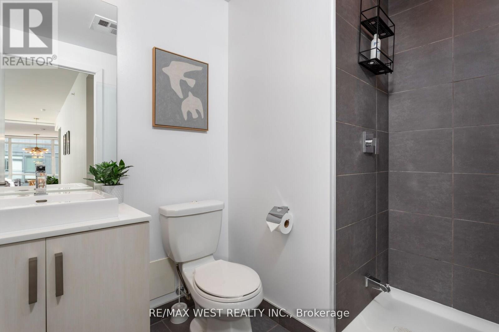 603 - 36 Howard Park Avenue, Toronto, ON