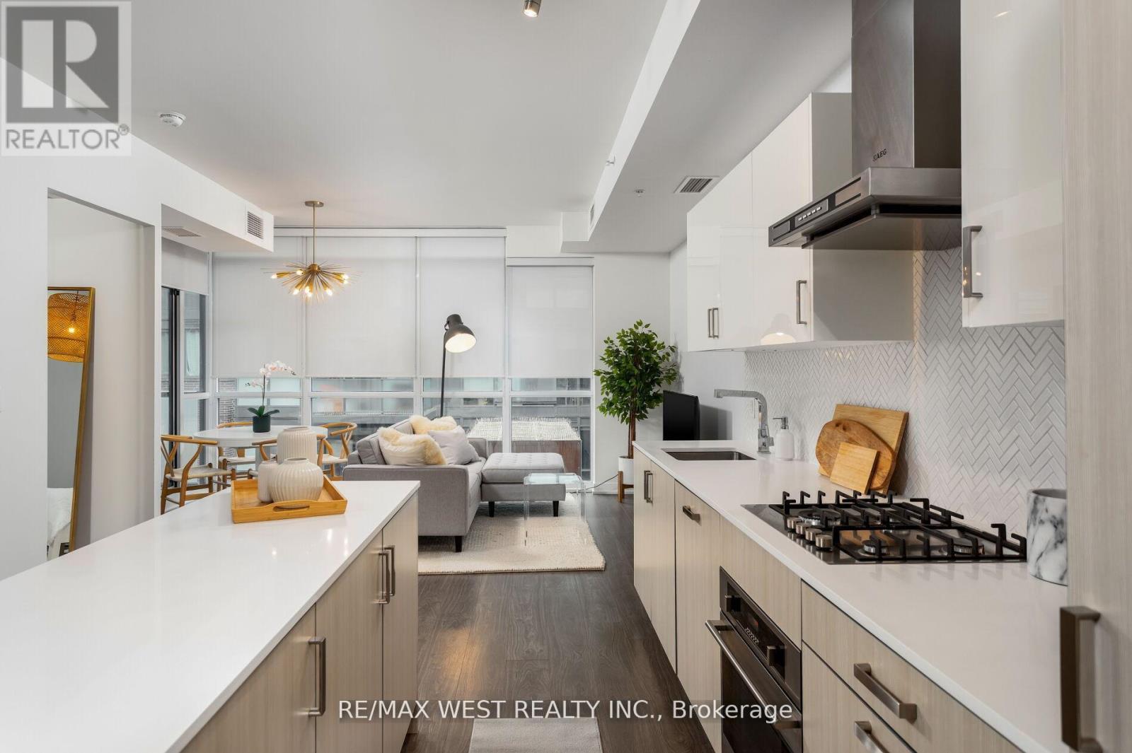 603 - 36 Howard Park Avenue, Toronto, ON