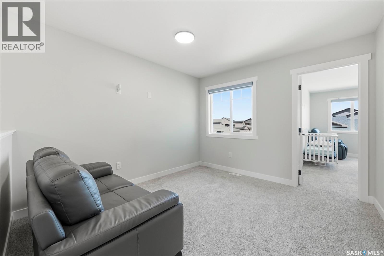 210 Schmeiser Bend, Saskatoon, SK
