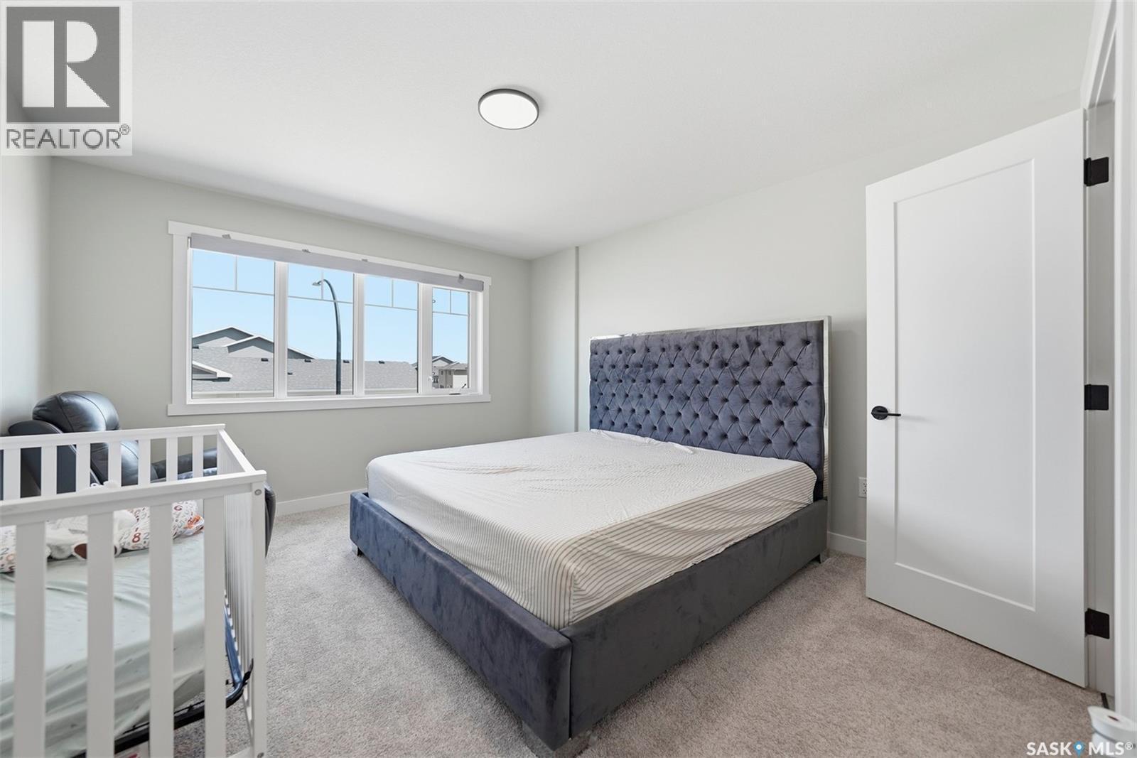 210 Schmeiser Bend, Saskatoon, SK