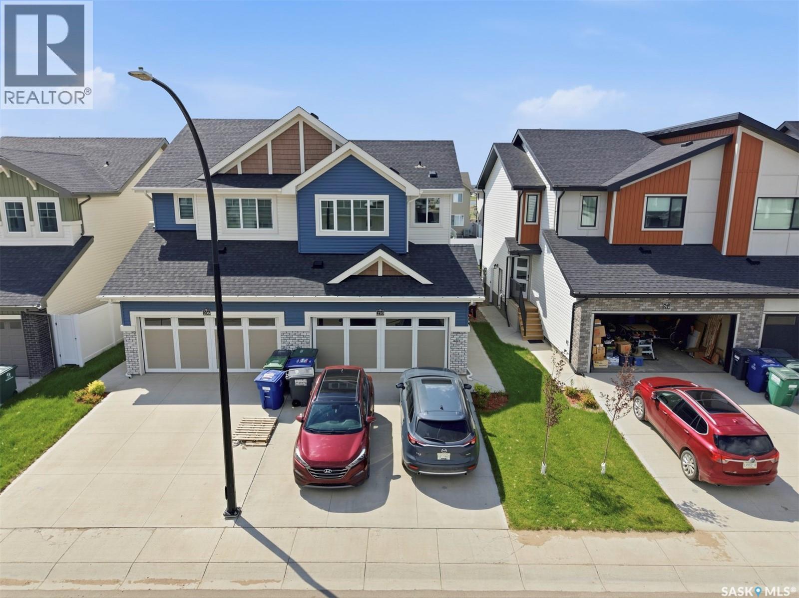 210 Schmeiser Bend, Saskatoon, SK